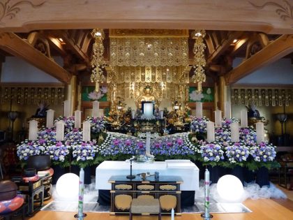 一般葬 洋花祭壇 市川市 寺院斎場